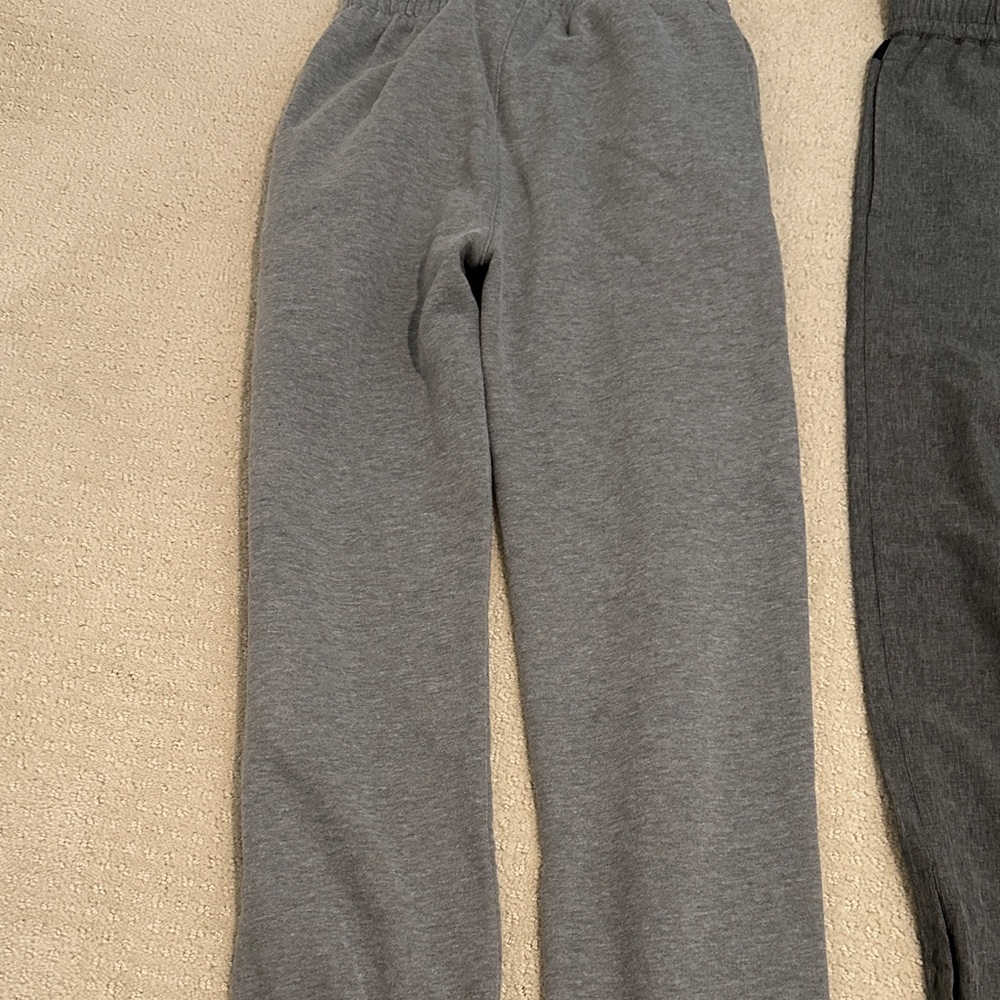 Nike Kids Gray and Charcoal Joggers Lot of 2 - Picture 4 of 8
